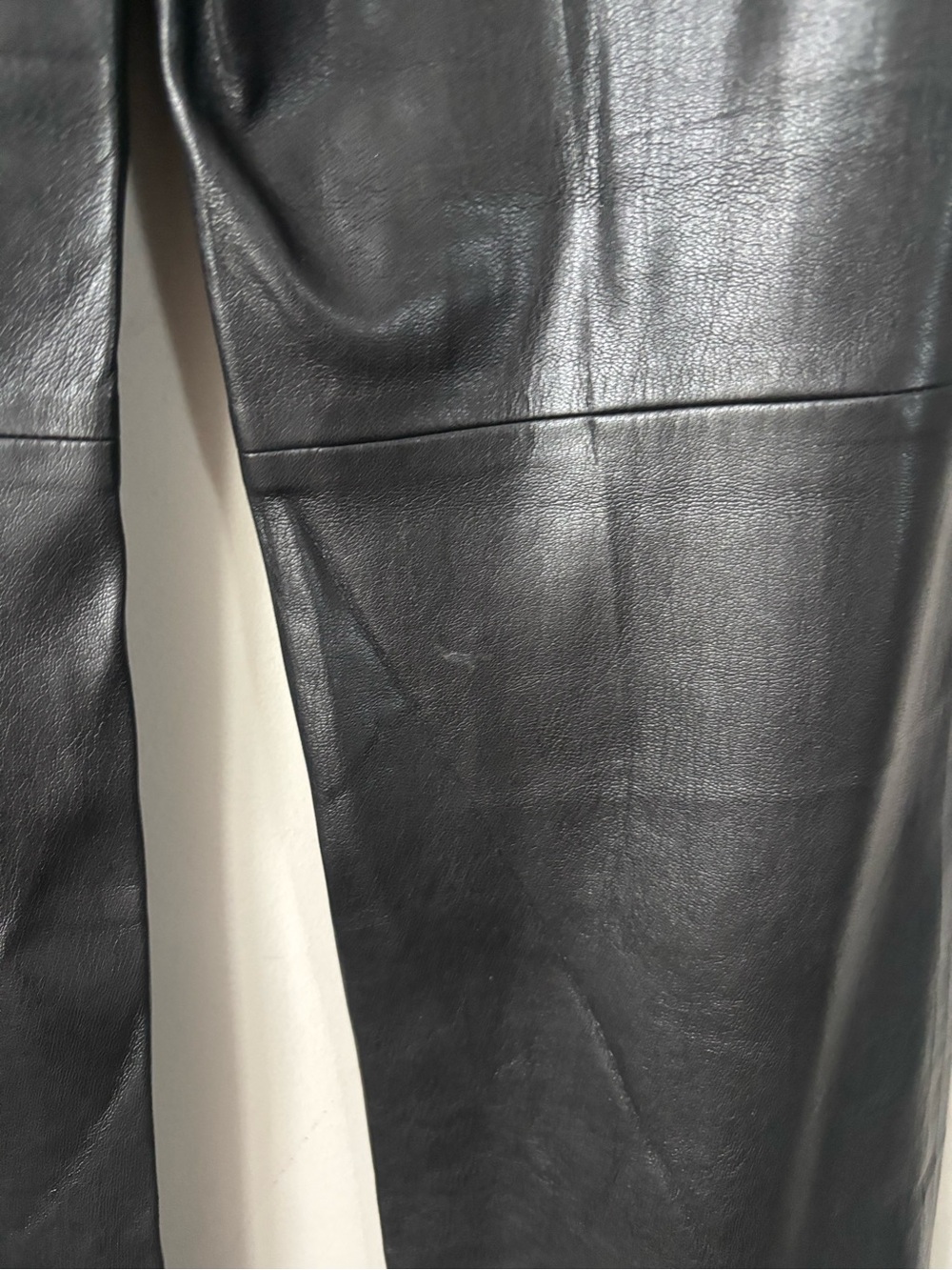 Alice + Olivia “Olivia” Vegan Leather Bootcut Pant 4 - Picture 9 of 13